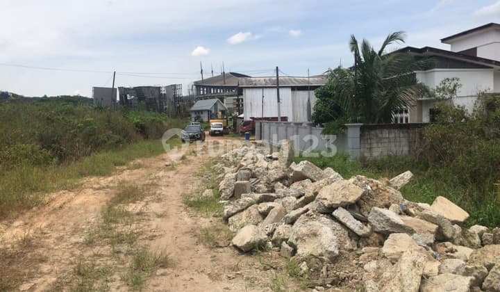 Jual Tanah Lokasi Strategis di Samarinda Kalimantan Timur, Dekat ke Stadion Bola, Pintu Tol, Dll