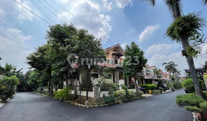 Rumah Mewah Hook Dalam Cluster Nuansa Pesanggrahan Jaksel
