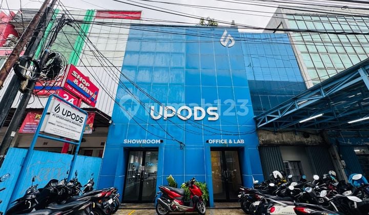 RUKO GANDENG 3 LANTAI PINGGIR JALAN FATMAWATI JAKARTA SELATAN