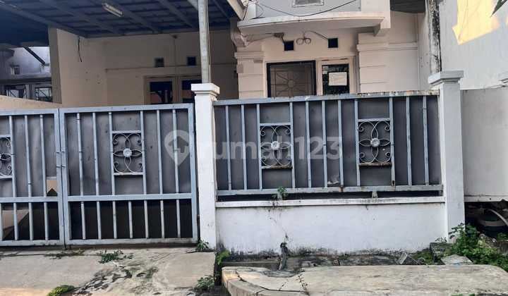 For Rent: Good Minimalist Affordable House in Harapan Indah Bekasi