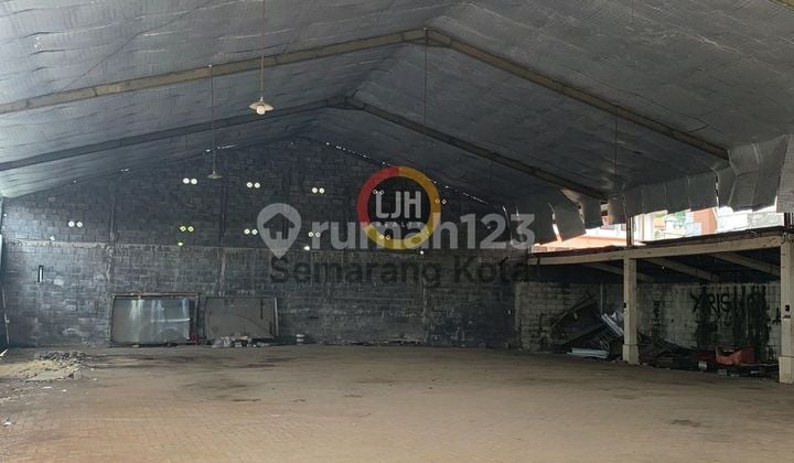 Warehouse On Jalan Suratmo Warehouse On Jalan Suratmo