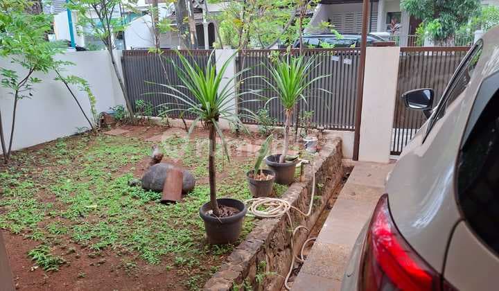 Boulevard House Suitable for Strategic Office Business.