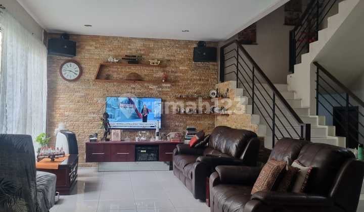 Rumah Cantik Cluster Premium Siap Huni Strategis