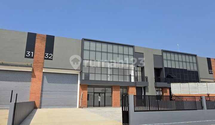 Strategic Industrial Zone Warehouse Flood-Free