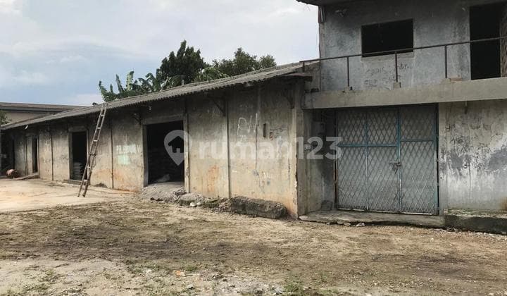 Gudang Hitung Tanah Strategis Siap Nego Murah