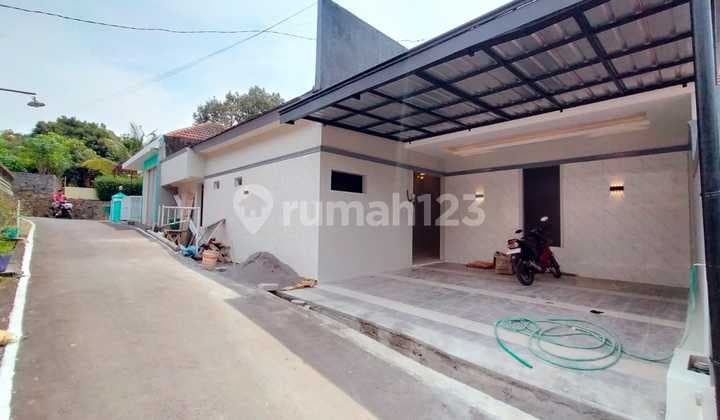 Rumah Siap Huni Gunung Pati - Ungaran, Kota Semarang Rumah Bagus SHM di Puskesmas Gunung Pati, Jl. Mr. Wurjanto, Plalangan, Gunungpati, Kota Semarang, Jawa Tengah, Indonesia, 50225, Gunung Pati