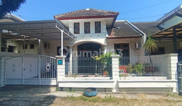Rumah Full Furnished Bukit Sari, Kota Semarang Rumah Bagus SHM di Jl. Bukit Sari Raya No. 6, Ngesrep, Banyumanik, Kota Semarang, Jawa Tengah, Indonesia, 50261, Semarang Barat