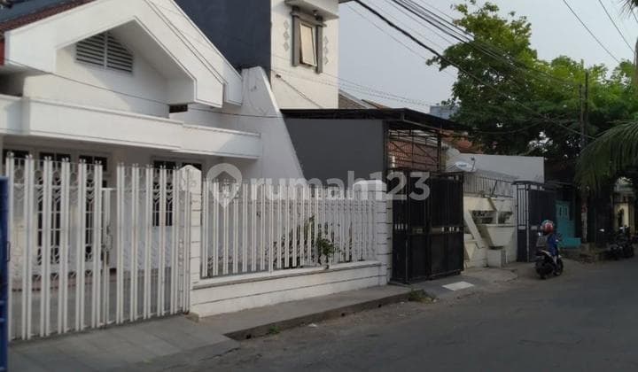 Lokasi Strategis Dharmahusada Indah Dekat Pusat Kota