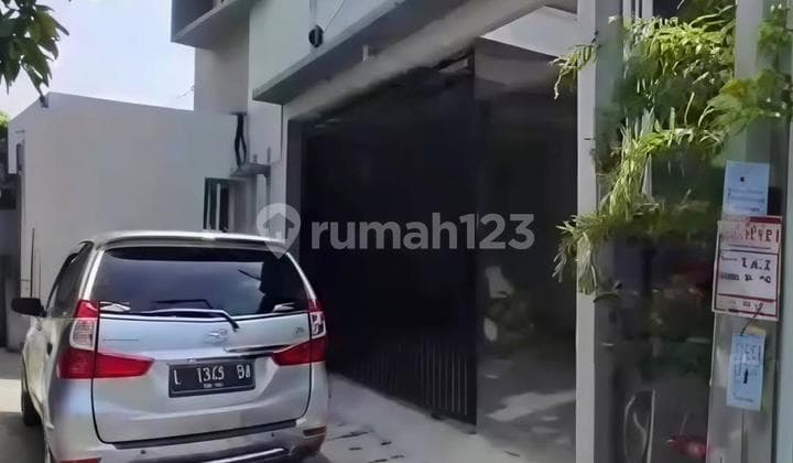 Selling Exclusive Boarding House with 21 Rooms in Dukuh Kapasan, Sambikerep, Unesa