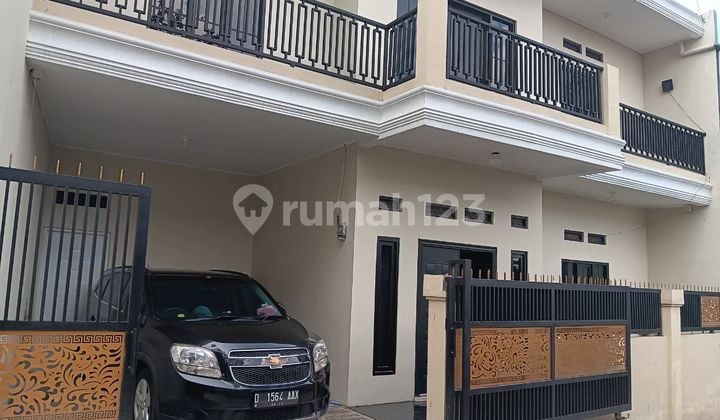 Rumah Baru Siap Huni di Komplek Dosen Unpad Ii, Cigadung.