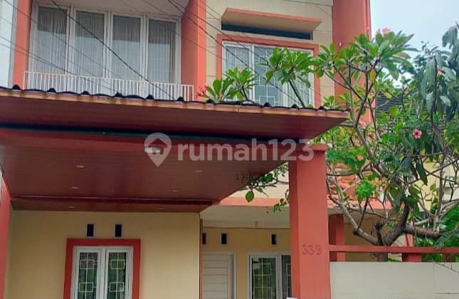Rumah Nyaman di Cisaranten Kulon, Arcamanik.