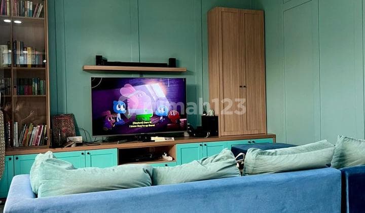 Rumah di Cluster One Gate Rc Veteran Jaksel Dekat Pintu Tol