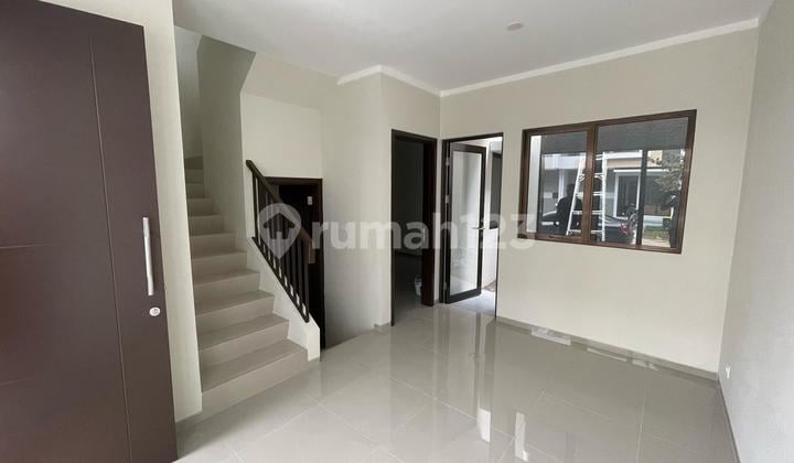 Tersewa Rumah 2 Lantai Elegan Di Fortune Height Graha Raya – Siap Huni!