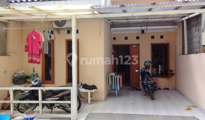 RUMAH DI JALAN MAGELANG KM 5.5 KUTU TEGAL MLATI SLEMAN, SHM, BISA NEGO, SIAP HUNI, LT:60M2, 2 KT, 2 KM, BISA AKSES MOBIL, BEBAS BANJIR, HARGA TERJANGKAU DAN DEKAT KOTA YOGYAKARTA
