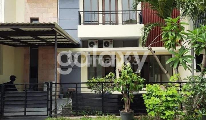 Rumah Pakuwon City San Antonio 2 Lantai Hadap Utara