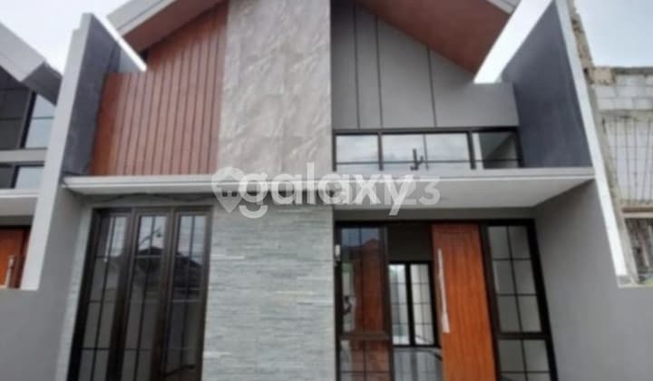Jelidro Sambikerep House Just a Step Away from Gwalk Citraland Surabaya