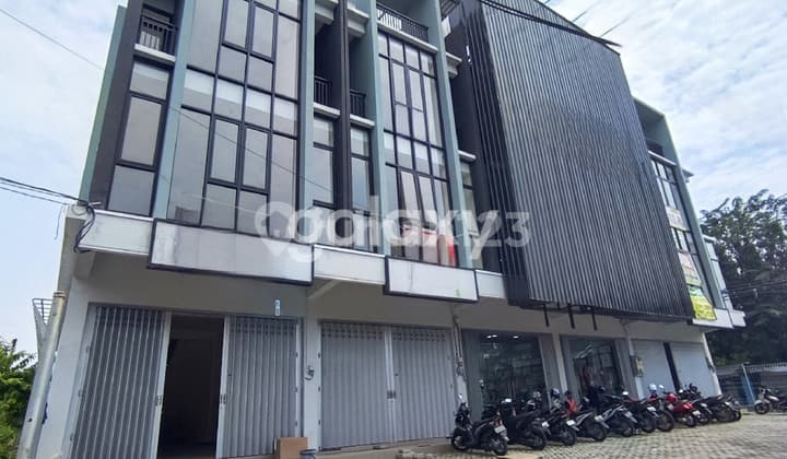 Ruko Baru Gress Strategis Raya Wiyung 4 Lantai Hadap Utara