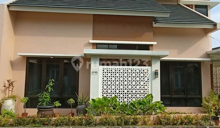 Rumah Hook Ready Huni Samping Kampus Mercubuana