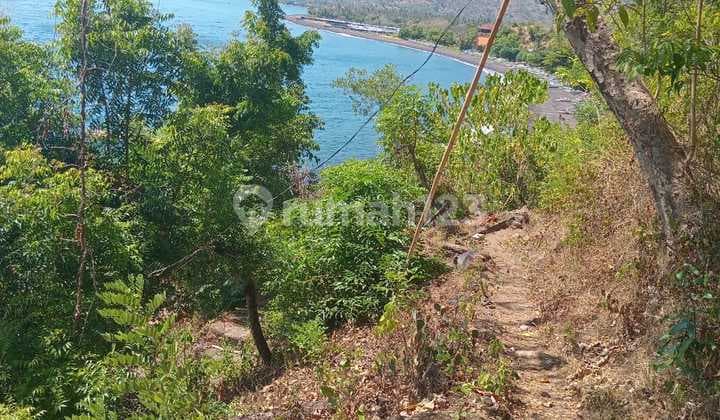 Land For Sale In Amed, Bunutan - Bali (beachfront) Karangasemland Size: 10,000 M²