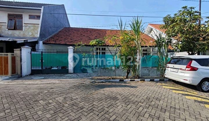 For Sale House Land Width 7.5 Facilities Near East Surabaya