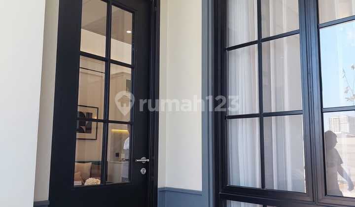 Jual Rumah 2 dan 3 Lantai Whit House Atick Ready Siap Huni