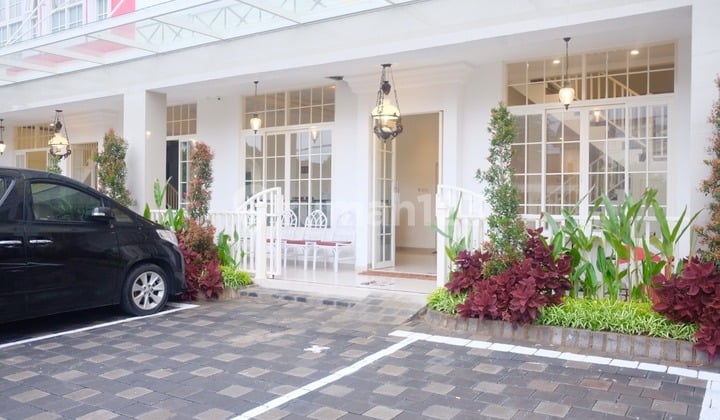 Dijual Hotel/Losmen 2 Lantai 22 Kamar di Nol Jalan Malang