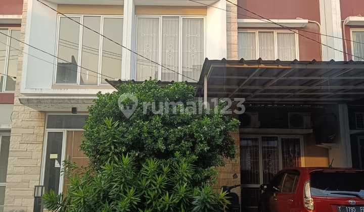 Dijual Rumah Galuh Mas 2 Lantai Cluster Courtyard Karawang