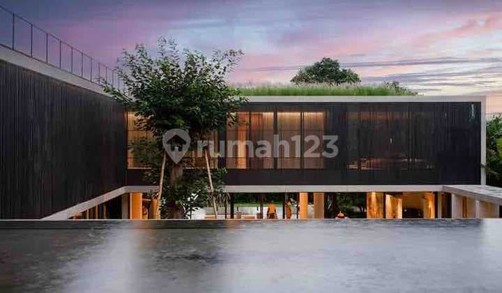Villa, Freehold, in Pererenan, Tropical Modern