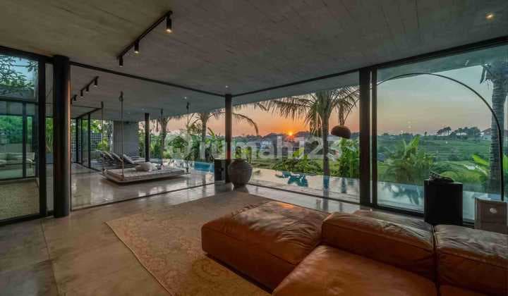 Villa, Freehold (SHM), in Cenggu, Rice View, Industrial Luxury Villa