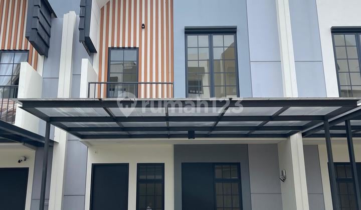 Rumah 2 Lantai, di Cijantung, Jakarta Timur