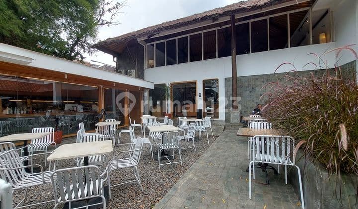 Ruang Usaha Sayap Riau Banda Dago Kota Bandung