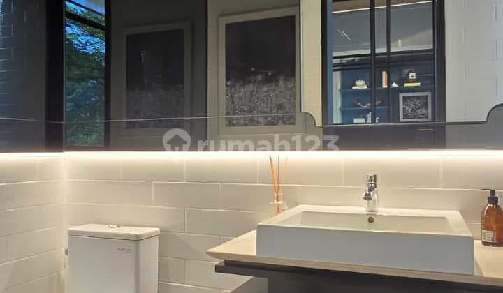 Dijual Rumah Mewah The Colony di Lippo Cikarang