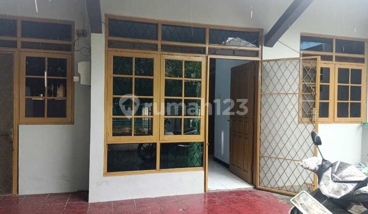 Rumah Perum Palebon Semarang Timur – LIA 10319