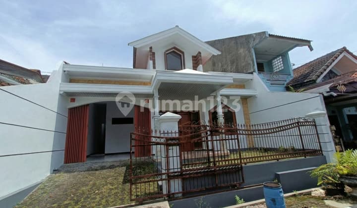 Rumah Siap Huni dan Nyaman Daerah Banyumanik Semarang - 11226
