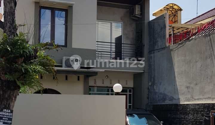 Ready-to-Live and Comfortable House in the Pedurungan Area – 10621