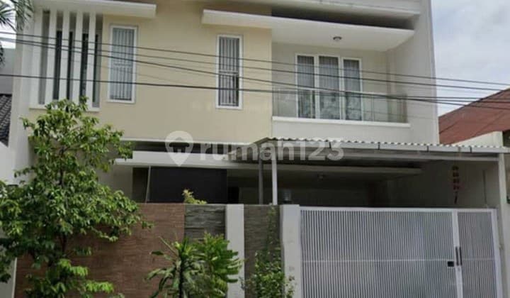 Ready-to-Move-In Comfortable House in West Semarang Area - 10944