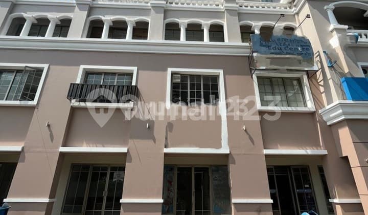 3.5-Storey Shop House at Waterplace: Each Floor Has a Bathroom, Suitable for Various Businesses!