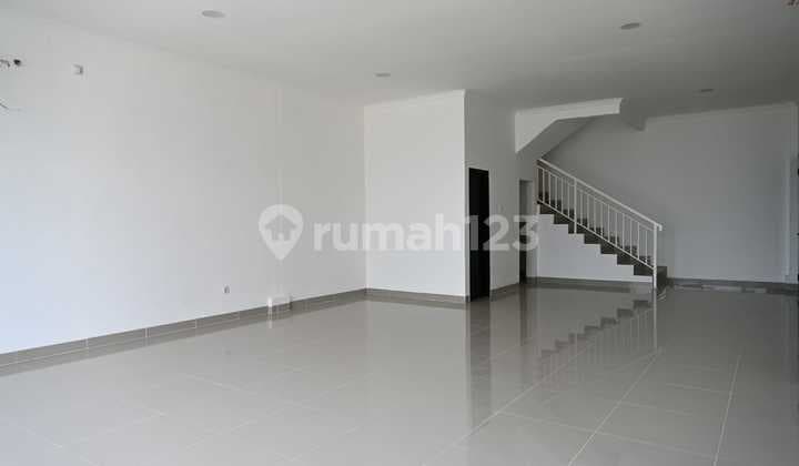 FOR SALE WAREHOUSE PLUS OFFICE 1896 METERS INDUSTRIAL PERMIT GRAY ZONE LEGOK TANGERANG