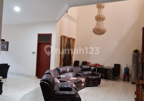 Turun Harga, Jual Cepat Bu Rumah Taman Kopo Indah 3