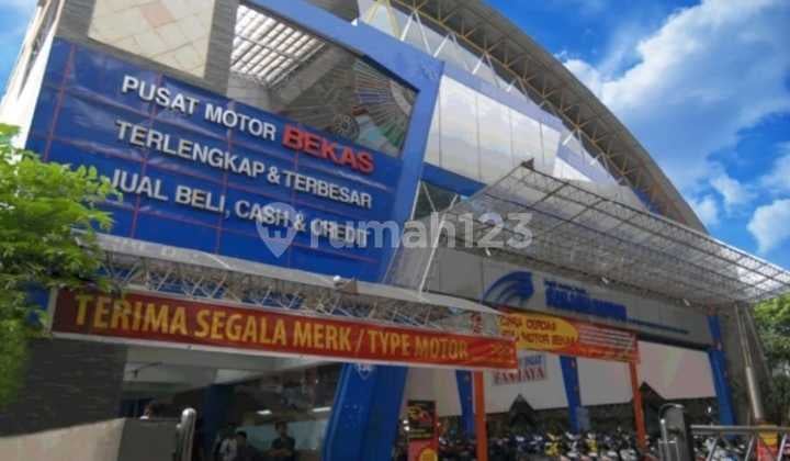 Jual Gedung Showroom 3 Lantai Lokasi Strategis di Pusat Kota Bandung