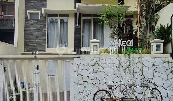 House in Perum. Griya Asri Cahaya Cimahi, Fully Furnished with Lake View