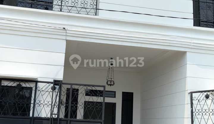 Rumah Baru Bagus Modern Klasik Dlm Cluster Akses 2Mbl Ciracas