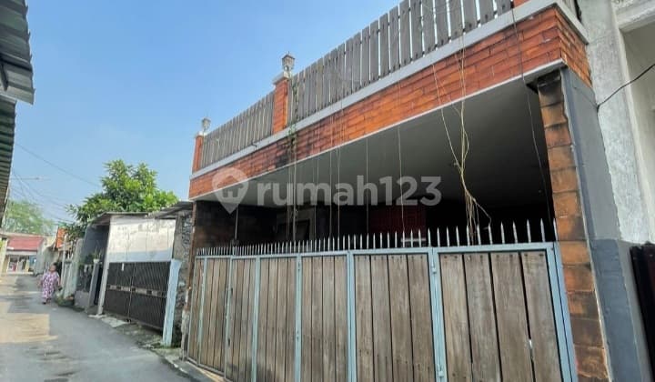 Jarang Ada, Rumah Bagus Murah Siap Huni 1,5 Lantai Dekat Akses 2 Mobil Condet Jaktim