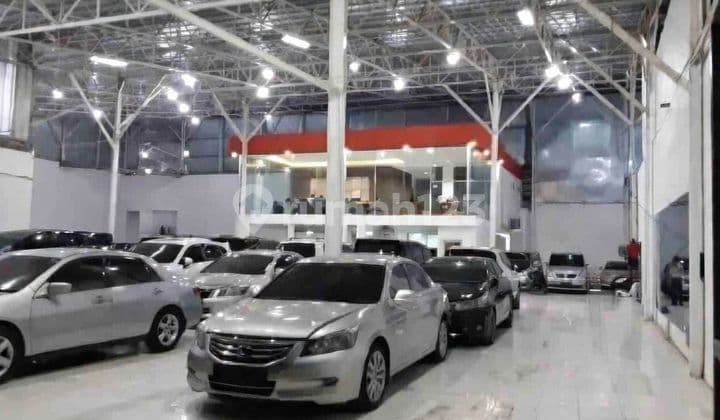 Jual Murah Ruko Ex Showroom Mobil Lokasi di Pinggir Jalan Utama