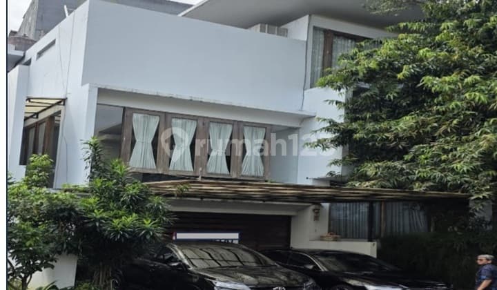 Rumah 3 Lt Bagus Sekali, Harga Lelang Di Komplek Kemang Seka