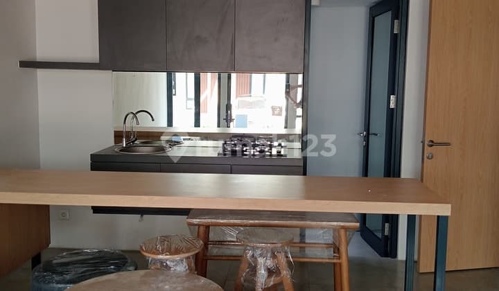 Rumah Invensihaus Siap Huni. Full Furnish Di Bsd City