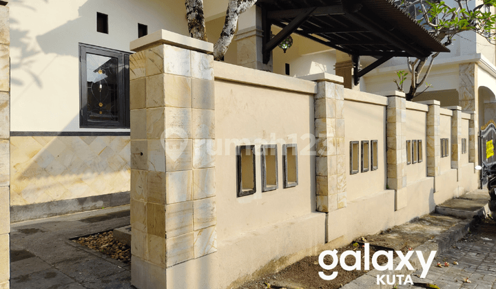 DIJUAL RUMAH MINIMALIS MODERN DI BOUGENVILLE PRATAMA JIMBARAN BADUNG - BALI