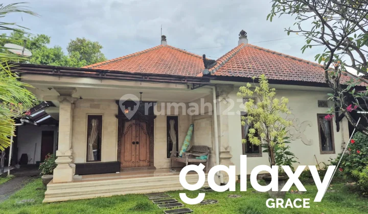 For Sale: Balinese-style House with a Spacious Yard, Buluh Indah, Gatsu Barat, North Denpasar - Bali