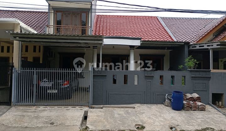 Rumah Melati Mas, Serpong, Tangerang Selatan. Siap Huni, Baru Renovasi Bagus.