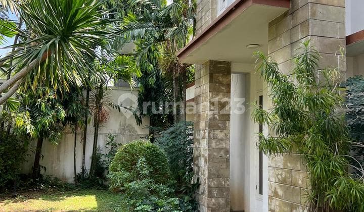 Dijual.rumah Lokasi.strategis Cipete Jakarta Selatan
